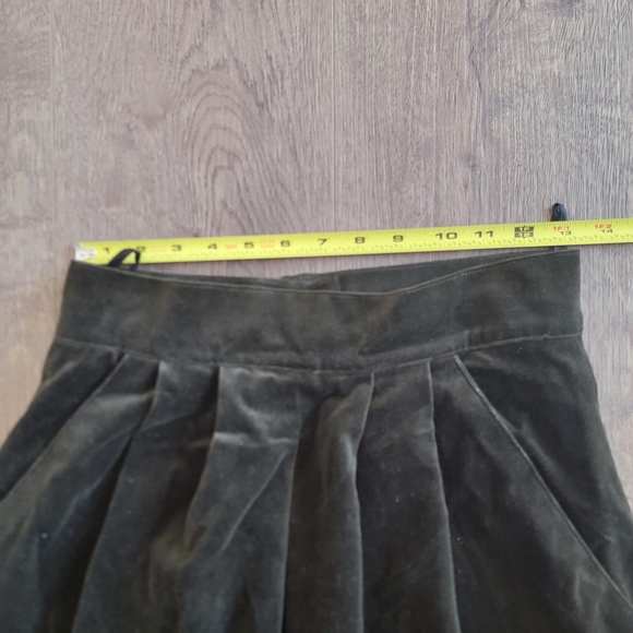 Vintagd Dark Olive Velvet Maxi Skirt - Picture 8 of 9